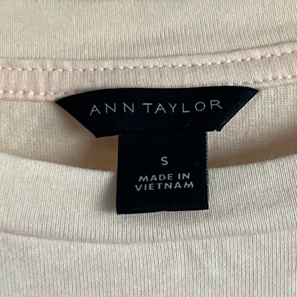 Peach Blouse with Cute Sleeves - Picture 2 of 3